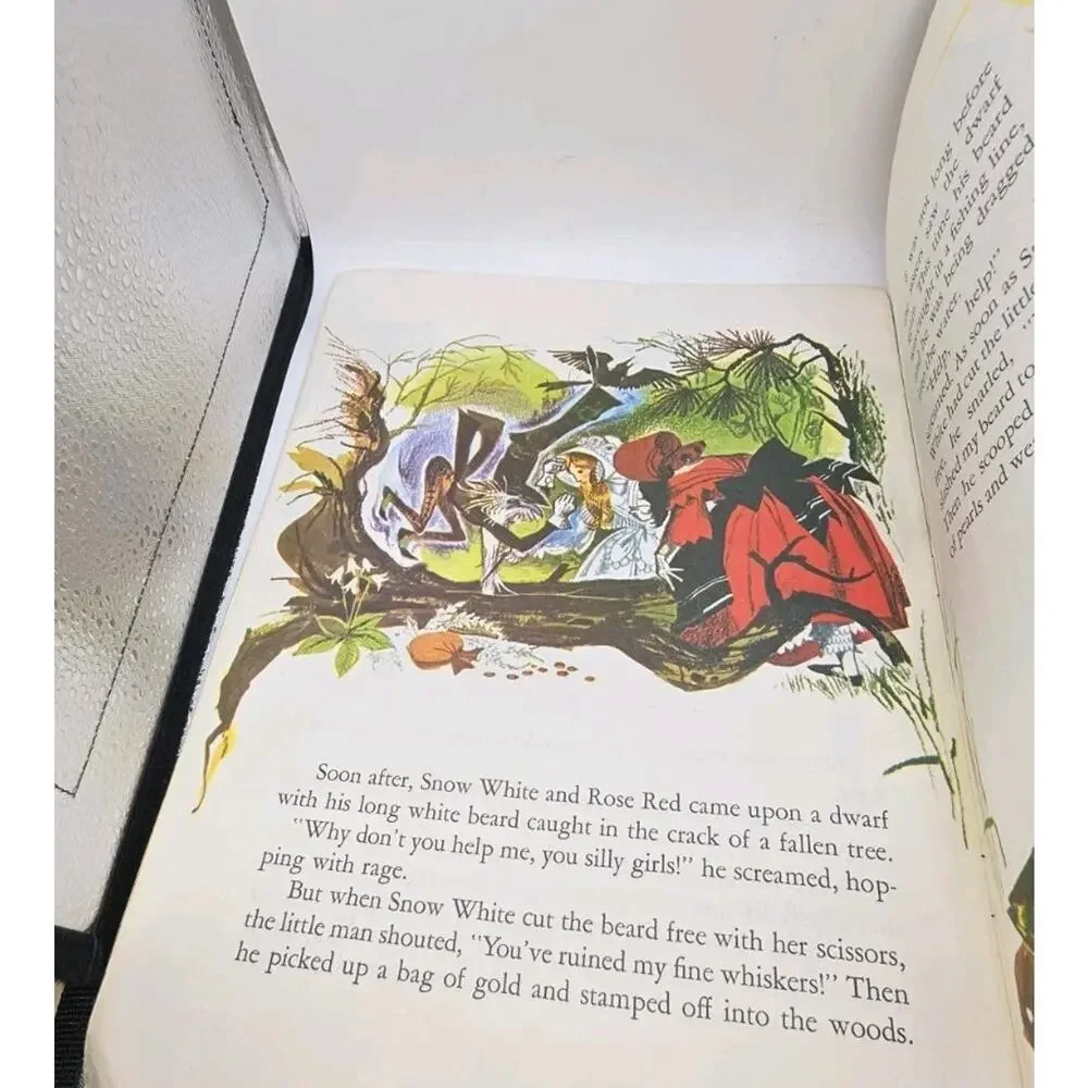Cinderella and Snow White, and Rose Red Vtg. Paperback Golden Book 1962 G. Laite